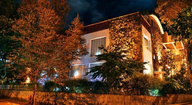 Casa Gaitan Cortes Hotel Bogotá Exterior foto